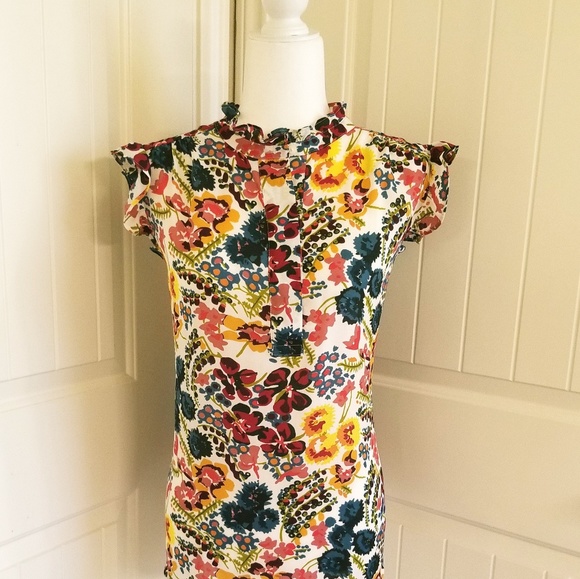 LOFT Tops - Loft - XL - NWT - Blossom Ruffle Henley Shell